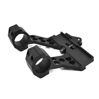 Le KANDAR Quick Detach Side Scope Mount est l'accessoire parfait pour tout amateur de tir.