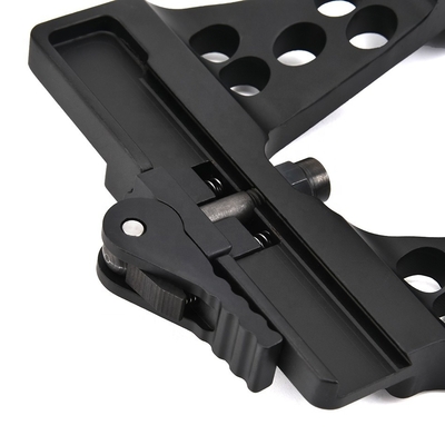 Le KANDAR Quick Detach Side Scope Mount est l'accessoire parfait pour tout amateur de tir.