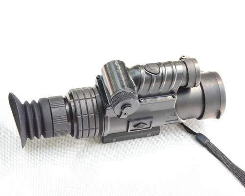 Portée de chasse 10x32 avec télémètre laser intégré 750m et technologie Eye Safe 905nm