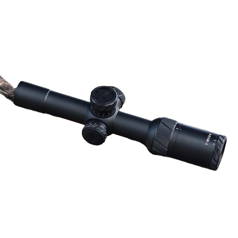 2019 magnifique 1-8x24 champ pour la chasse puissance maximale de sortie 0 et conception antichoc